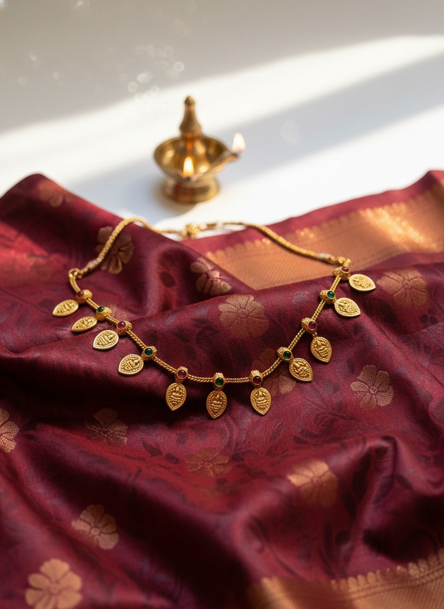 Antique Jewellery Set 9